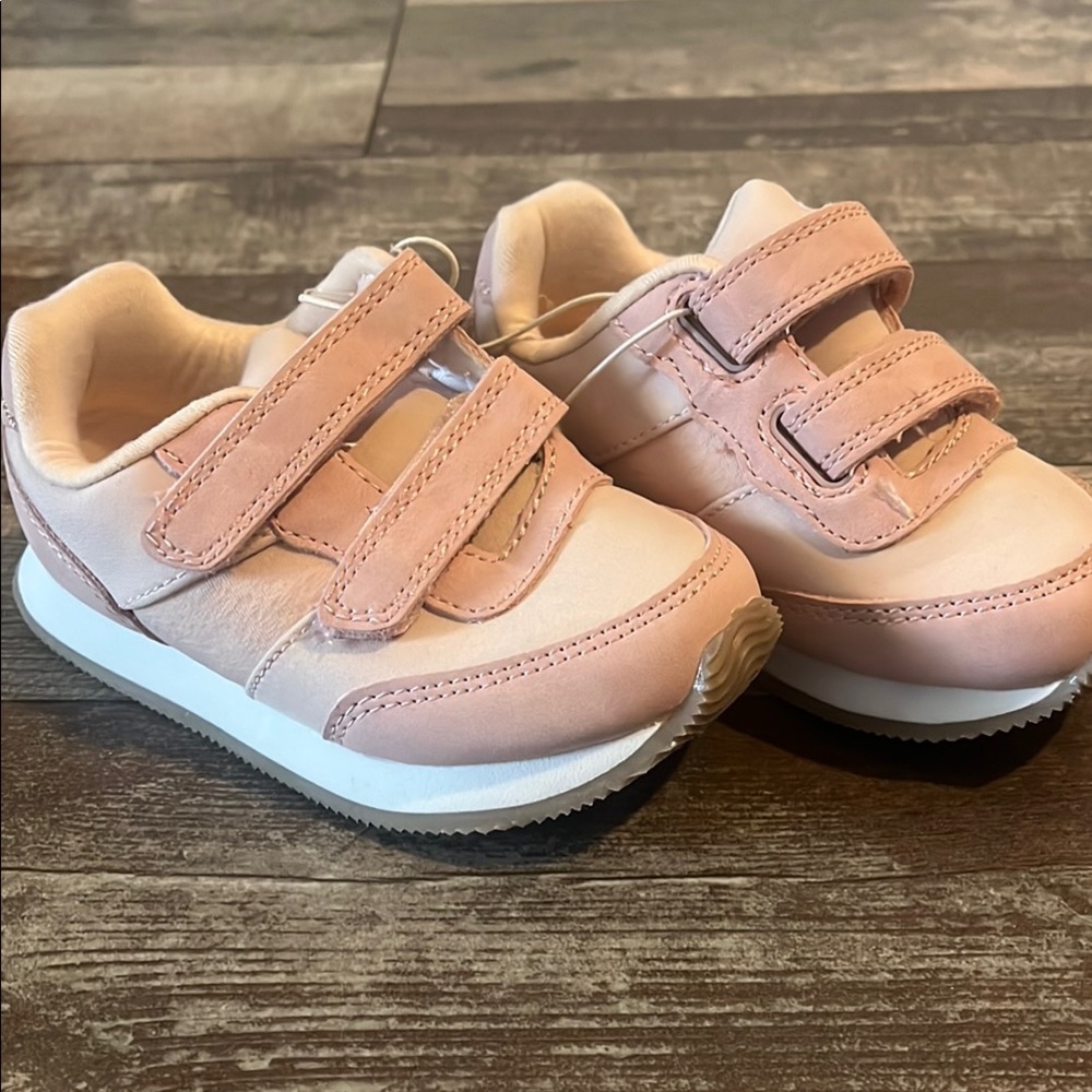 Cat & Jack Light Pink Kids Sneakers